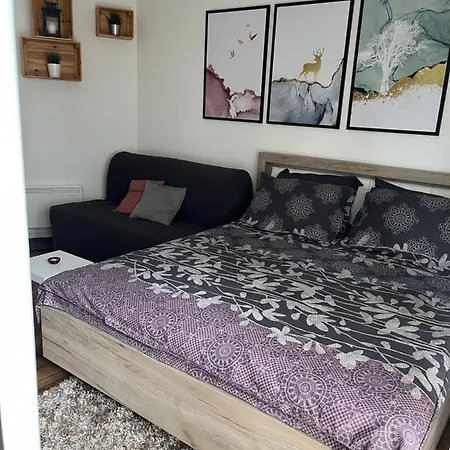 Thalia Apartment